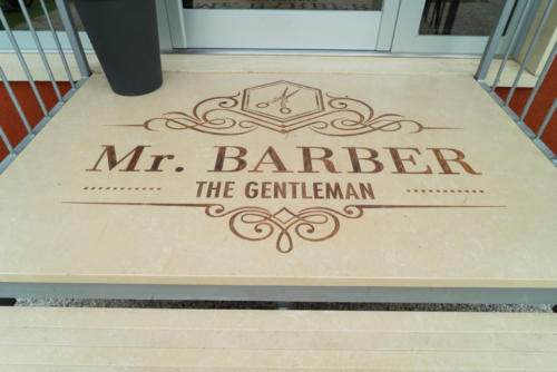 Mr.Barber-37